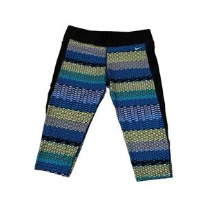 Nike Running Women’s Size L Capri Leggings Workout Pants Athleisure